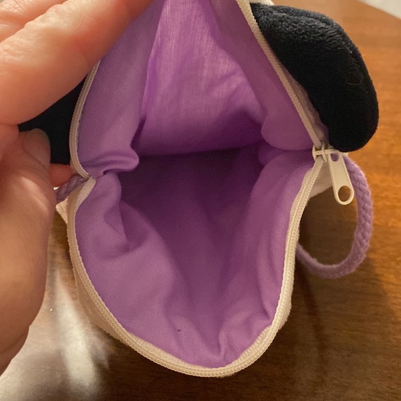 ADORABLE panda purse crossbody. Like new condition! Panda House brand. - Picture 3 of 10